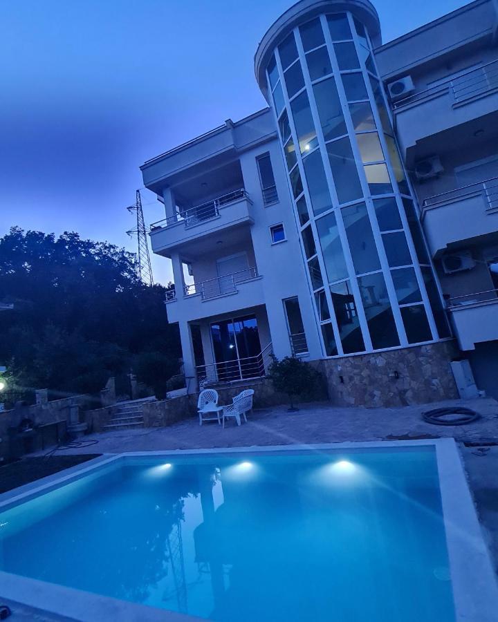 Kopernikus Apartments Ulcinj Extérieur photo